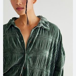 Free People - My Best Top NWT - size small - in aged pine